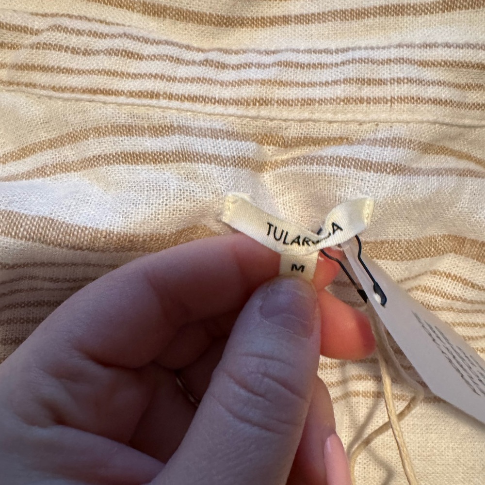 Tularosa Linen Stripe Top - Picture 3 of 4